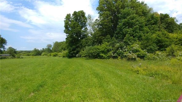 20 Oliver Rd, Enfield, CT 06082